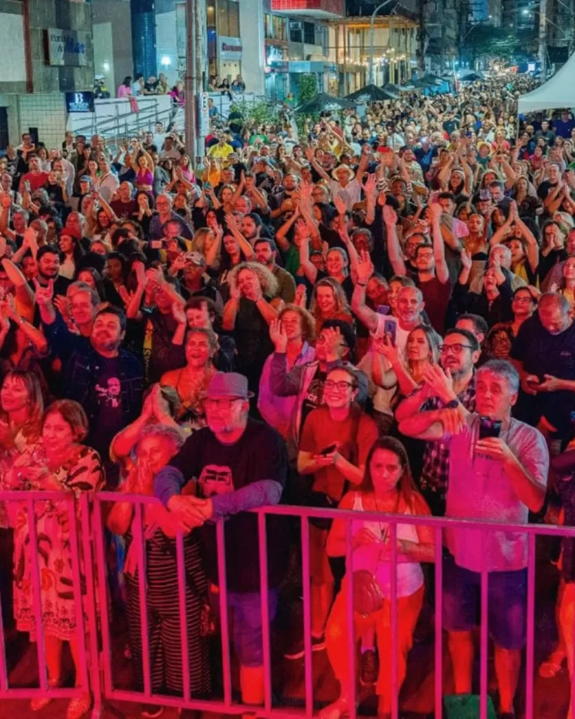 Festival Guarapari de Inverno 2025: O Que Esperar do Último Fim de Semana com Biquini Cavadão e Guilherme Lemos! 2 Festival Guarapari de Inverno 2025: Talentos Locais e Voz e Violão Um Convite à Intimidade