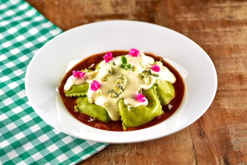 Santa Teresa: Um pedacinho da Itália no Brasil 3 Vinhos e Gastronomia: Sabores que Contam Histórias