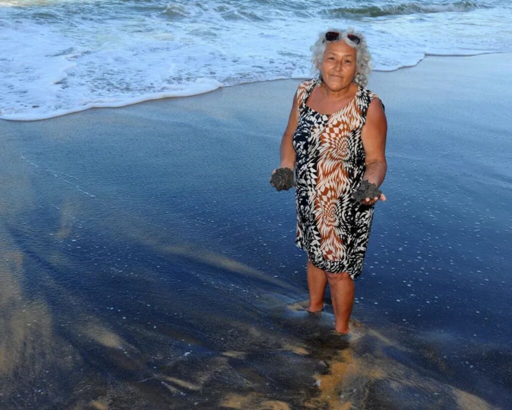 Benefícios das Areias Monazíticas de Guarapari: Mitos e verdades 2 Benefícios das Areias Monazíticas de Guarapari: descubra o que a ciência diz sobre os supostos poderes de cura. Saiba a verdade sobre a areia radioativa e como curtir a praia com segurança. Confira agora!