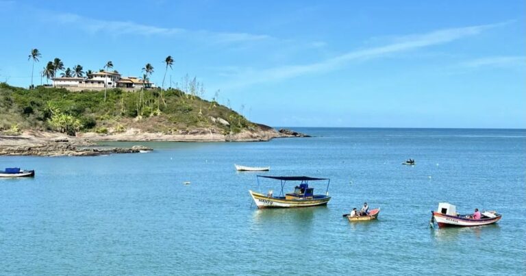 Meaípe: O Guia Completo para você explorar a tradição pesqueira, as praias e os melhores restaurantes. Um roteiro para todos os gostos! Descubra já!