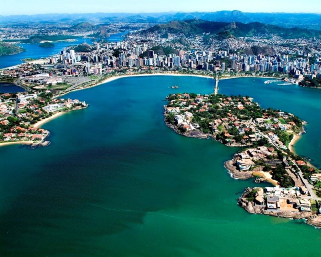 Roteiro de 3 dias em Vitória: Do Centro Histórico à Praia do Canto 5 Roteiro de 3 dias em Vitória: Orla, Vistas Panorâmicas e Gastronomia