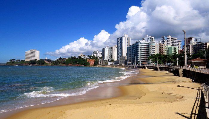 Praia da Areia Preta Redevix Viagens