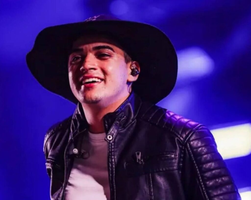 Show de Natanzinho Lima no Viva Colatina 2025 1 Show Natanzinho Lima Viva Colatina 2025 encerra a festa no dia 24 de agosto, na Área Verde. Prepare-se para uma noite histórica. Confira a programação completa.